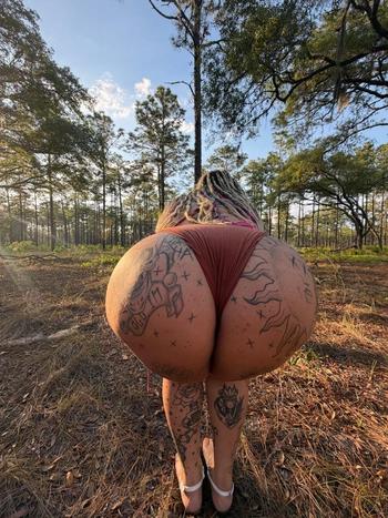bumble, 25  female escort, Daytona